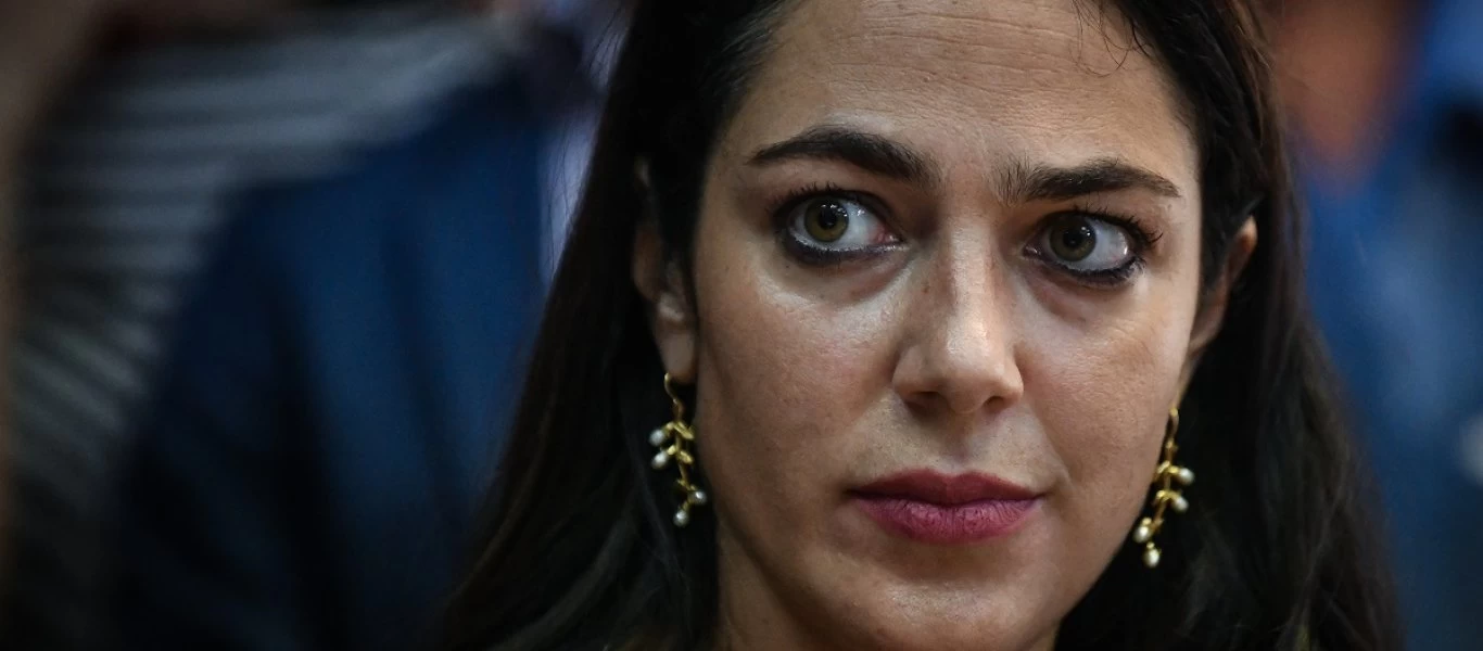 Δόμνα Μιχαηλίδου: «Το επίδομα γέννας θα δίνεται και στις ανασφάλιστες μητέρες»